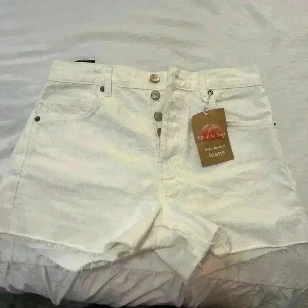 Reformation Charlie High Rise White Jean short NWT - Picture 6 of 9